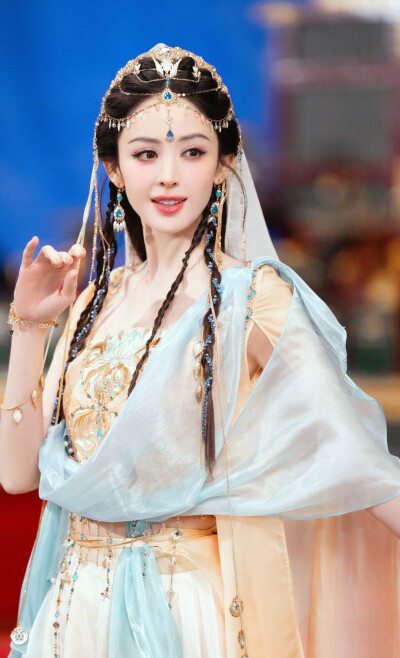 娜扎