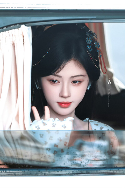 鞠婧祎