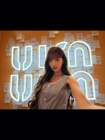 张元英 wonyoung