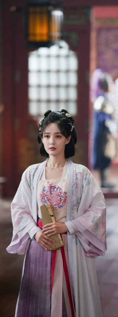 李一桐《云秀行》范云
