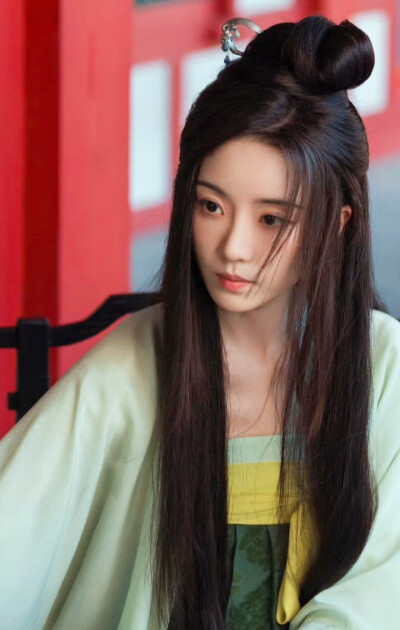 张月