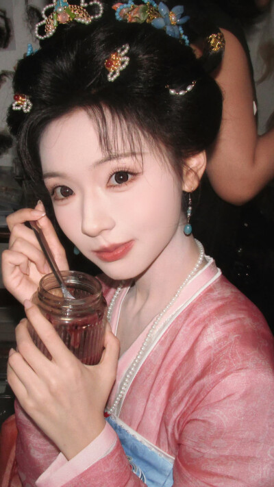 王云云