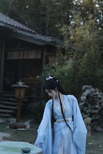鞠婧祎