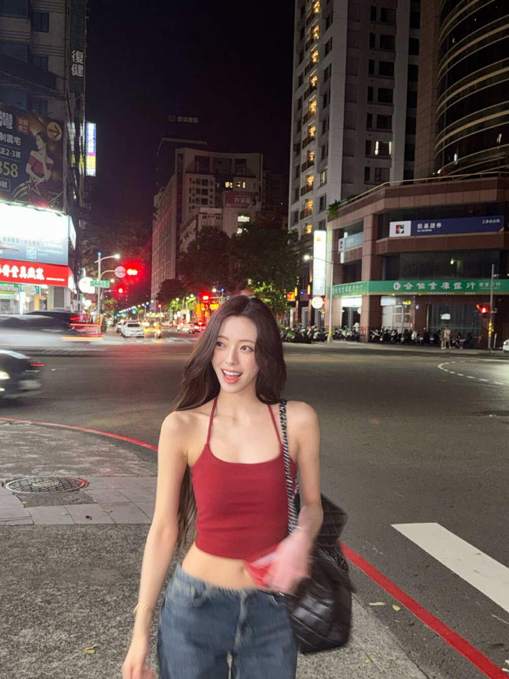 申有娜 yuna