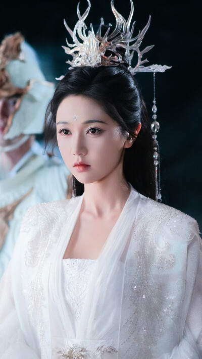 岳雨婷