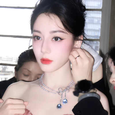 迪丽热巴