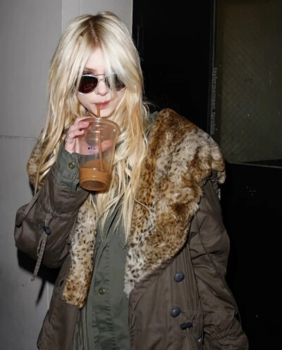 Taylor Momsen