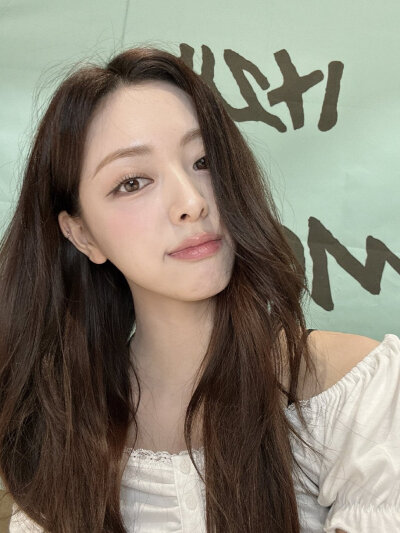申有娜 yuna