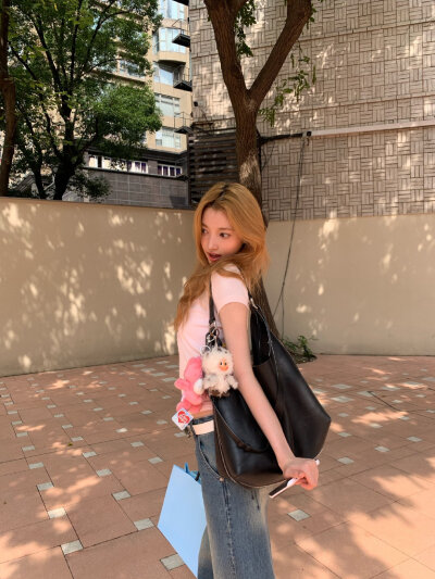 李诗洁