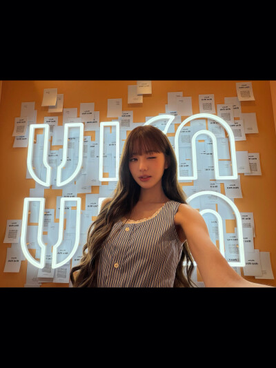张元英 wonyoung
