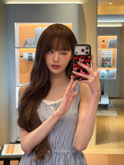 张元英 wonyoung