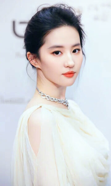 刘亦菲