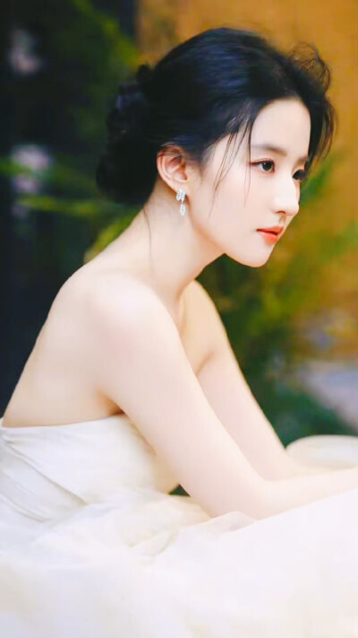刘亦菲