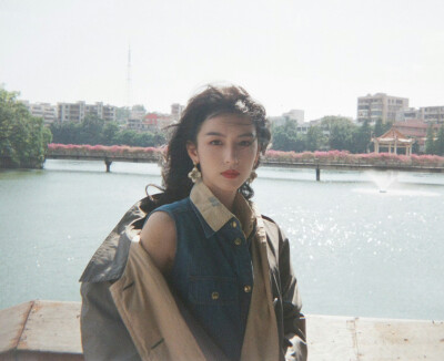 周也