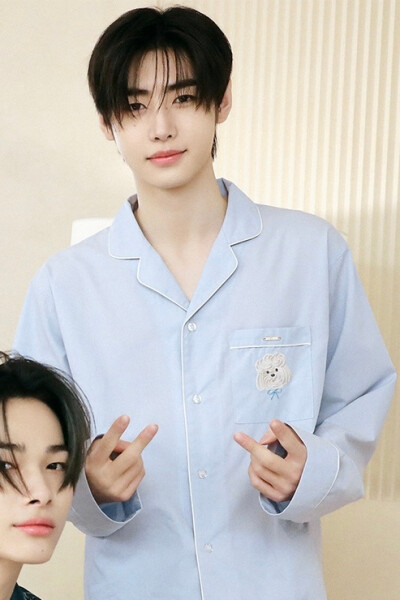 朴成训