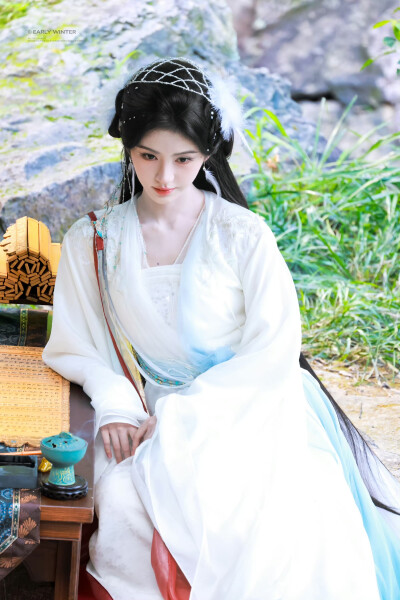 鞠婧祎