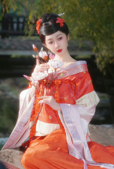 宣璐