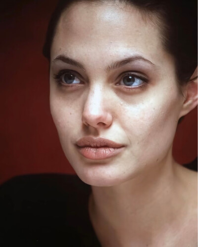 Angelina Jolie