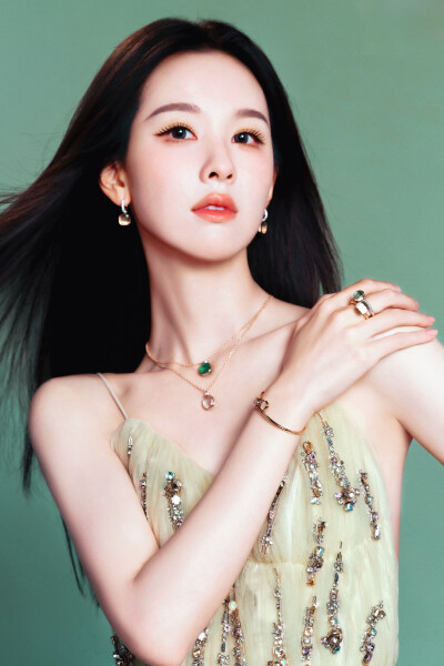 陈都灵