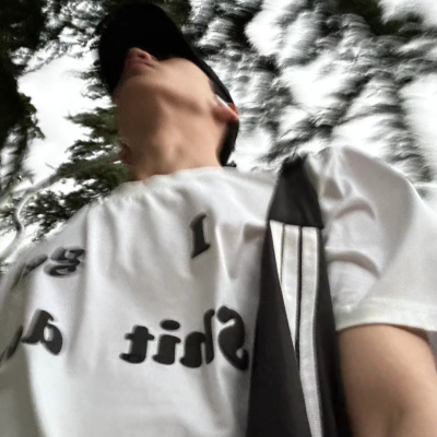 头像丨男头 对的人会反复出现在你的生命里