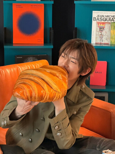 金主训