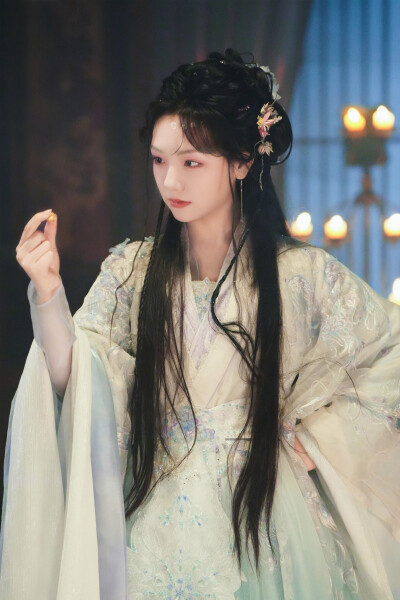 香蜜沉沉烬如霜 王云云∣锦觅/林香蜜