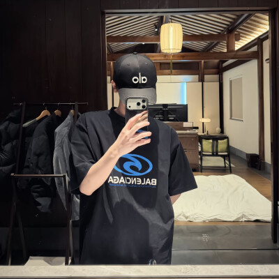 头像丨男头 人需要一些到此为止的勇气