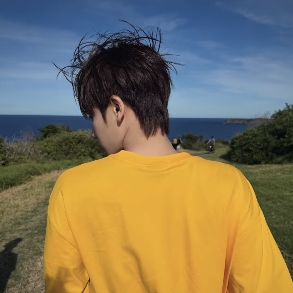 头像丨男头 人需要一些到此为止的勇气