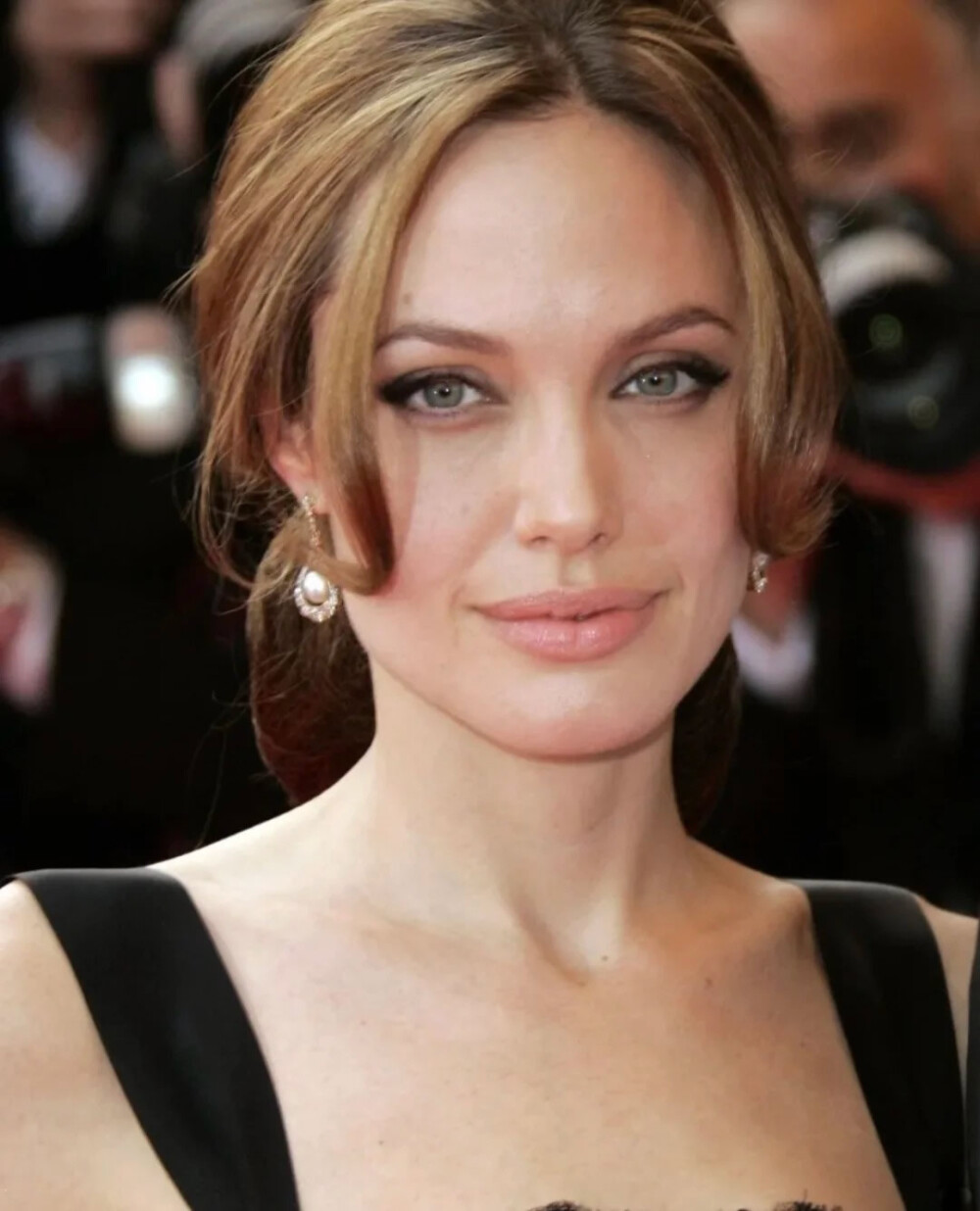 Angelina Jolie