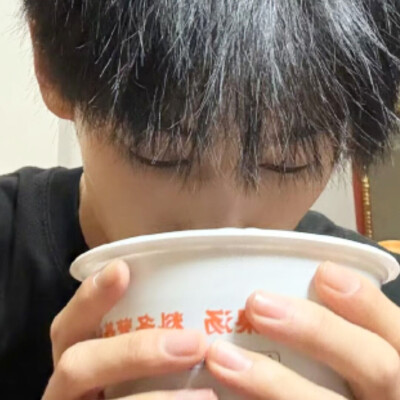 很清纯哦
