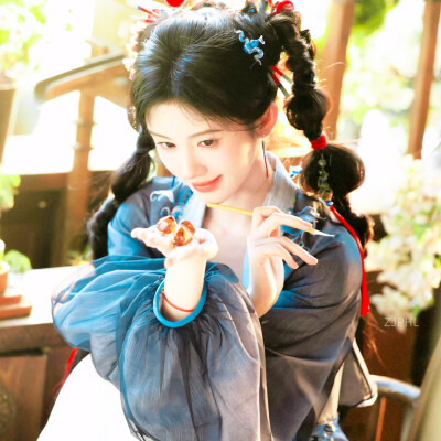 鞠婧祎
