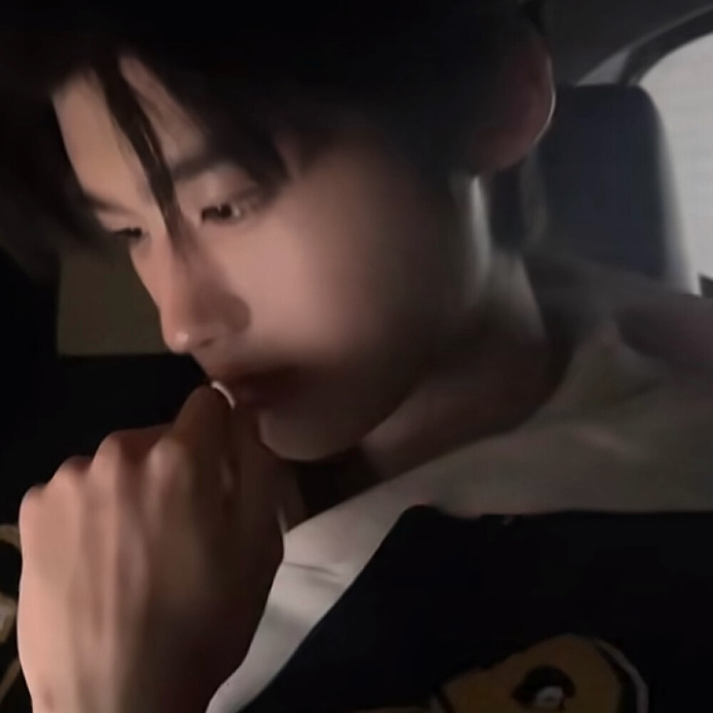 像第一次问你爱不爱