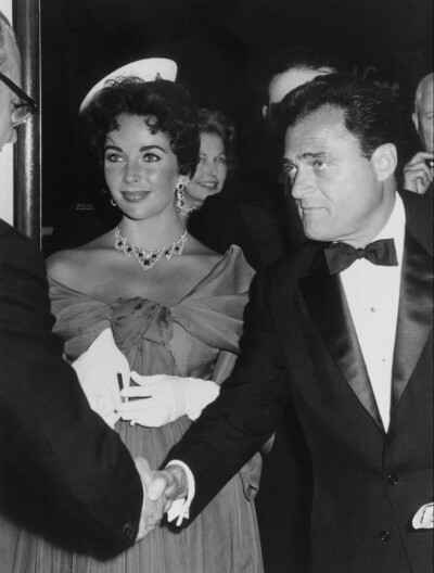 Elizabeth Taylor ​​​