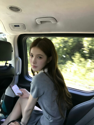 悄悄退场