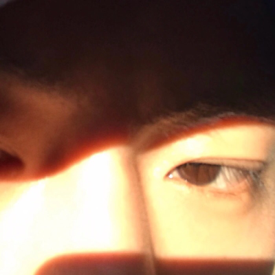 头像丨男头 你想让我看到的我看到了