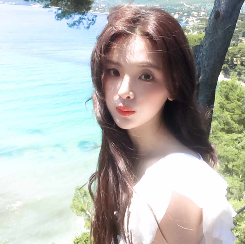 杨超越