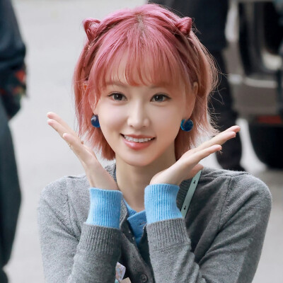 黄灿灿