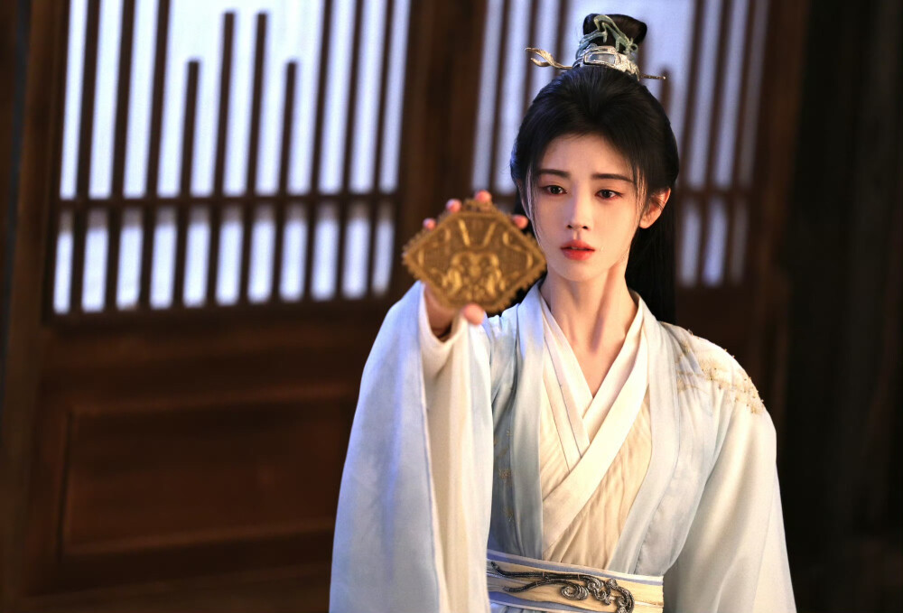 鞠婧祎