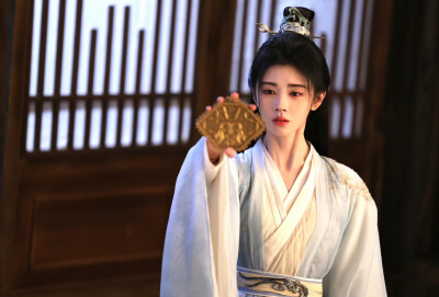 鞠婧祎