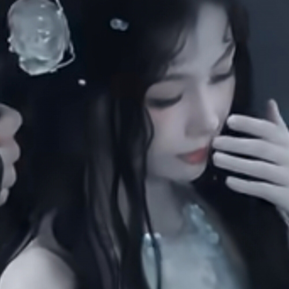 我有一段情如画后归旧梦故里