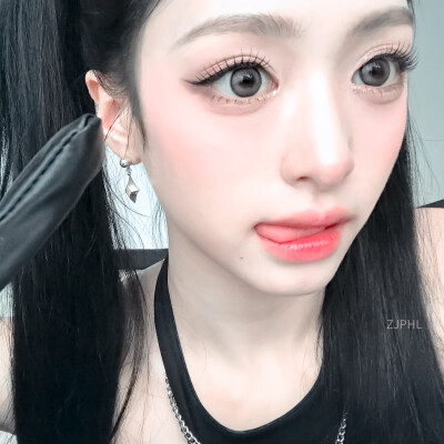 郑雅譞