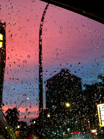 雨天背景图