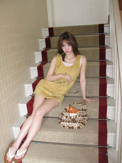 平井桃 momo