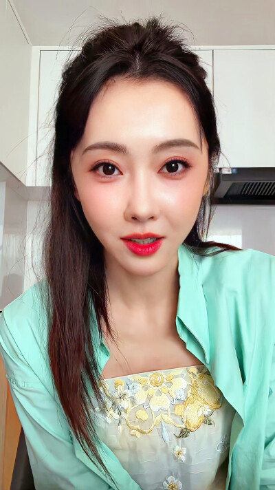 宣璐