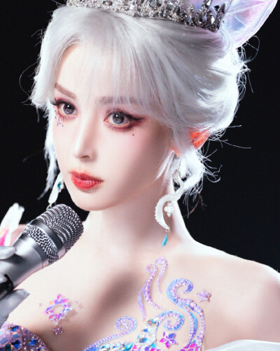 娜扎