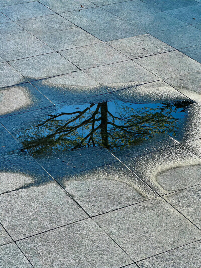 雨天背景图