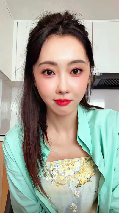宣璐