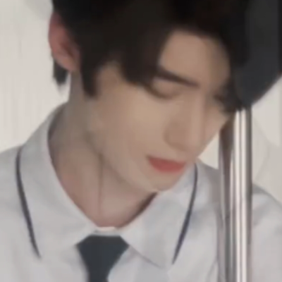 分享TAEYANG的单曲《나만 바라봐 (只看着我)》: https://163cn.tv/baSdFq7O (来自@网易云音乐)