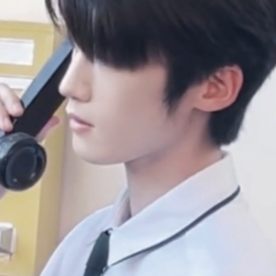 分享TAEYANG的单曲《나만 바라봐 (只看着我)》: https://163cn.tv/baSdFq7O (来自@网易云音乐)