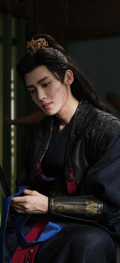 侯明昊《雀骨》萧无衣